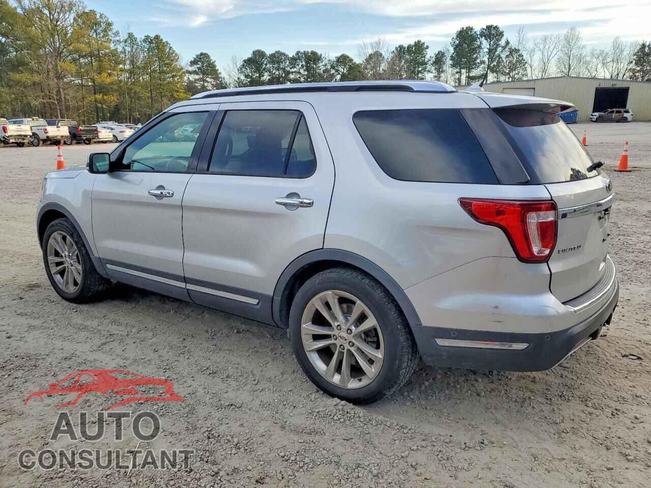 FORD EXPLORER 2018 - 1FM5K7F89JGA89058