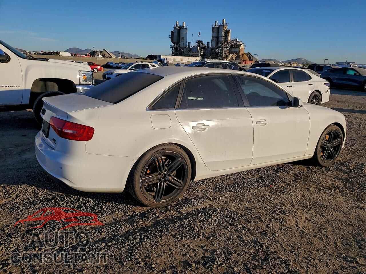 AUDI A4 2013 - WAUFFAFL9DN029311