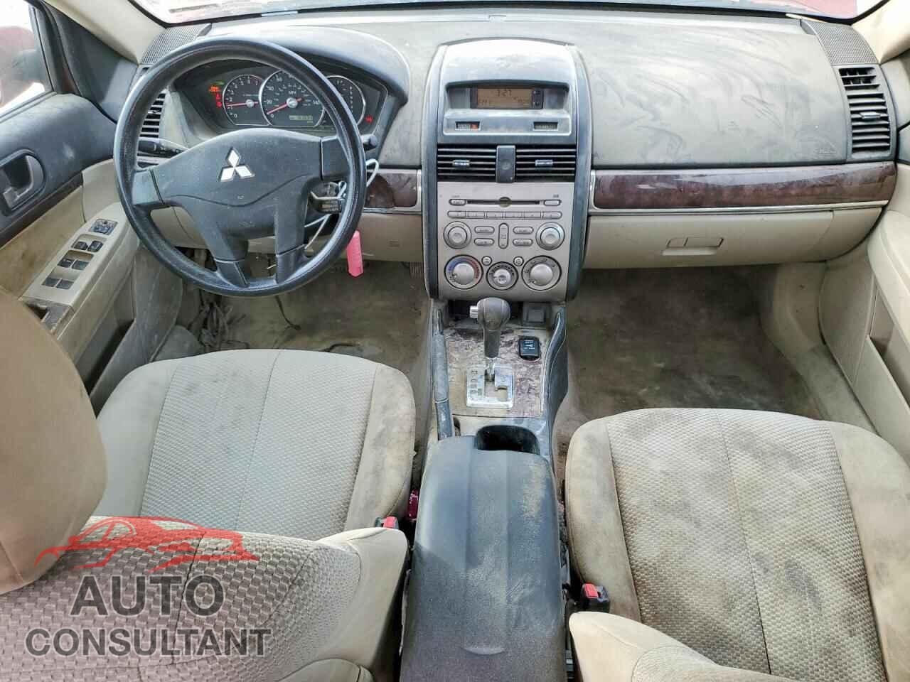 MITSUBISHI GALANT 2012 - 4A32B3FFXCE016517