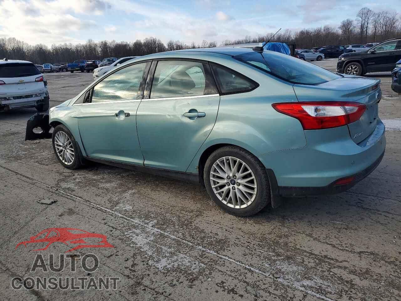FORD FOCUS 2012 - 1FAHP3H26CL474811