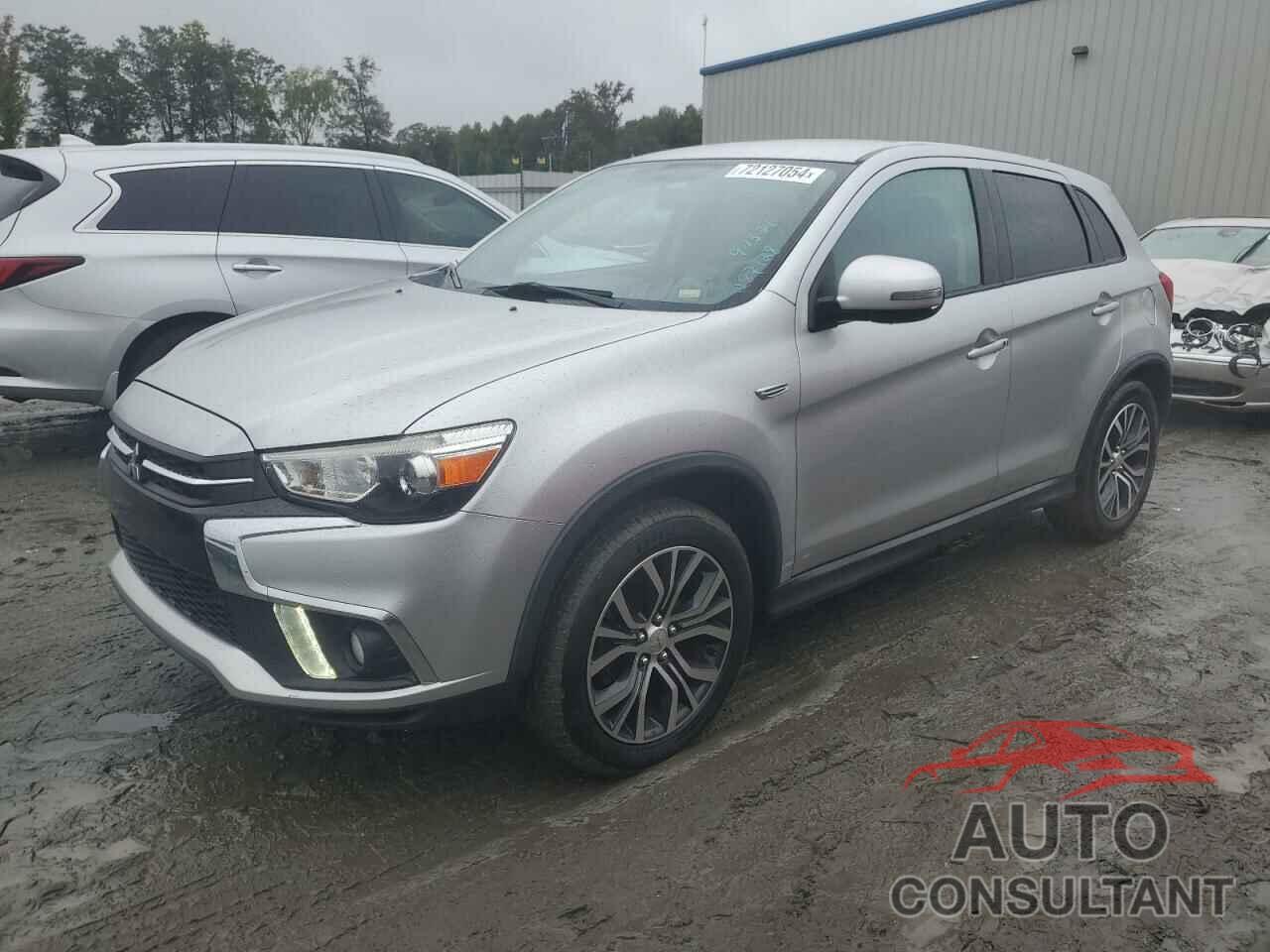 MITSUBISHI OUTLANDER 2018 - JA4AR3AW8JU013078