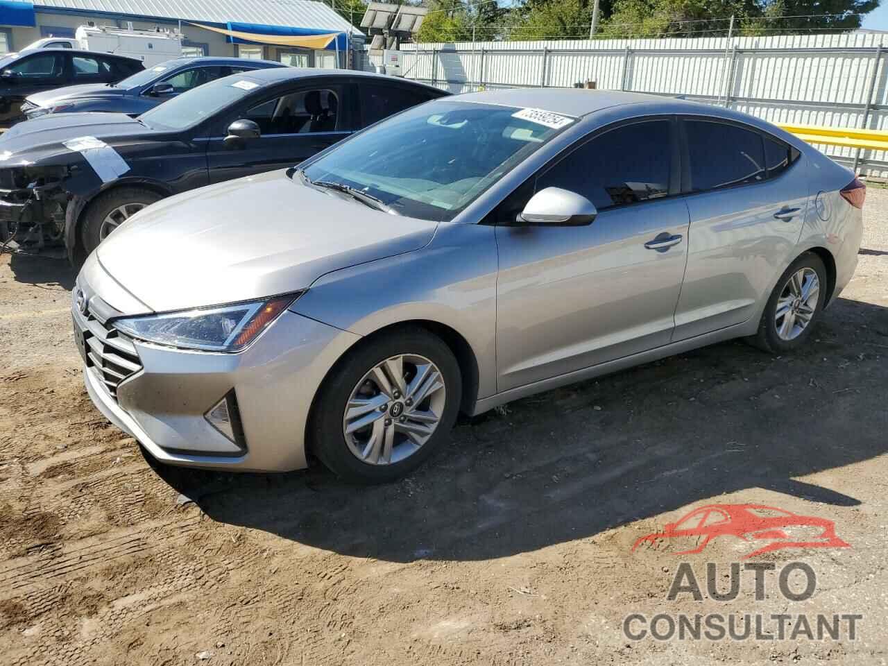 HYUNDAI ELANTRA 2020 - 5NPD84LF6LH578242