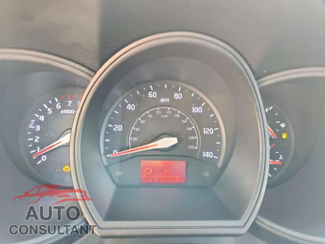 KIA RIO 2017 - KNADM4A34H6057300