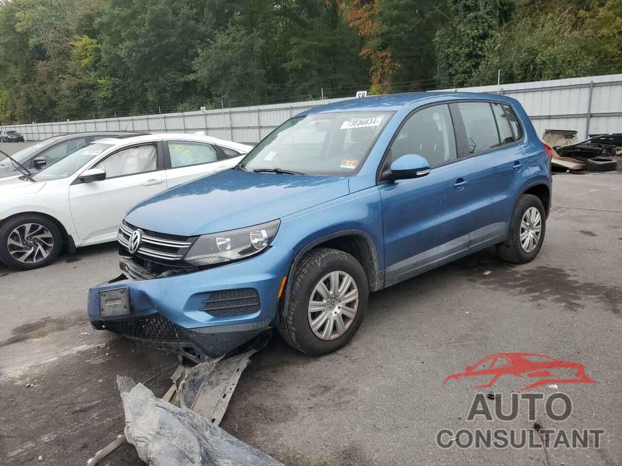 VOLKSWAGEN TIGUAN 2017 - WVGAV7AX1HK050556