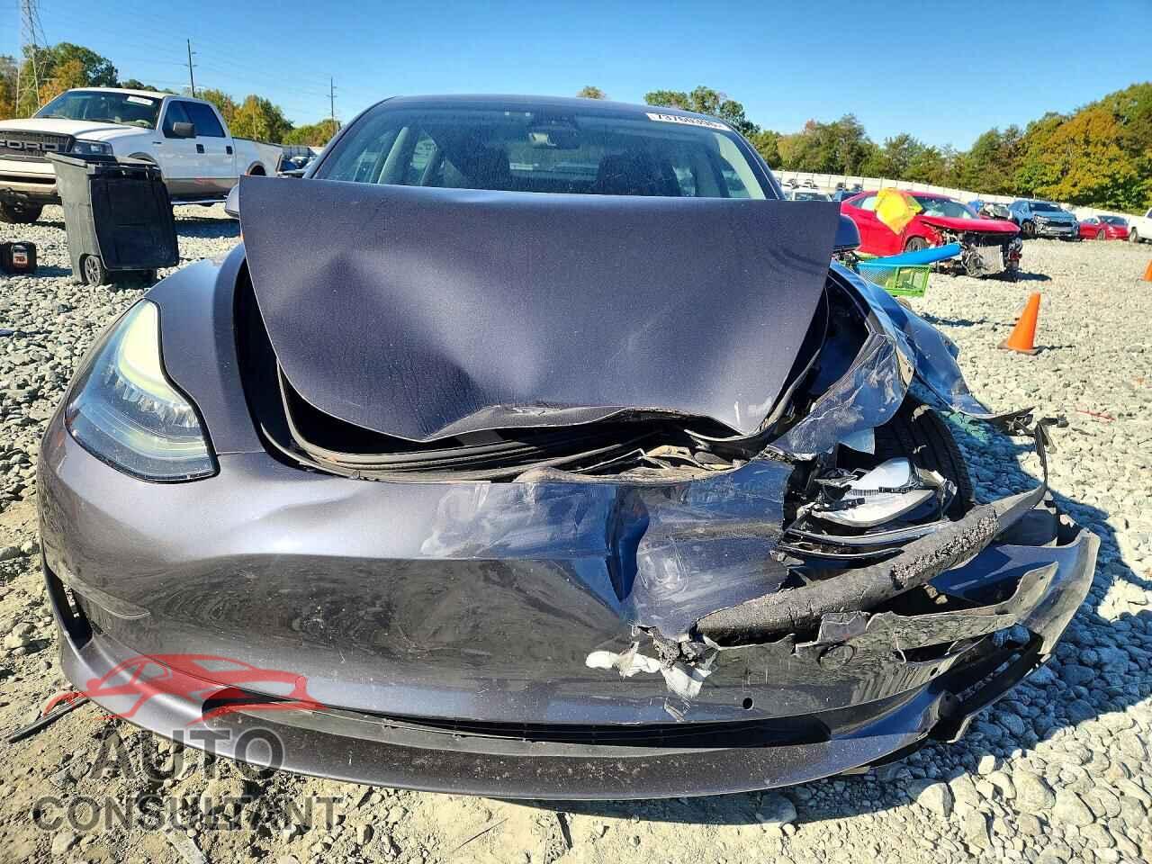 TESLA MODEL 3 2018 - 5YJ3E1EB3JF145731