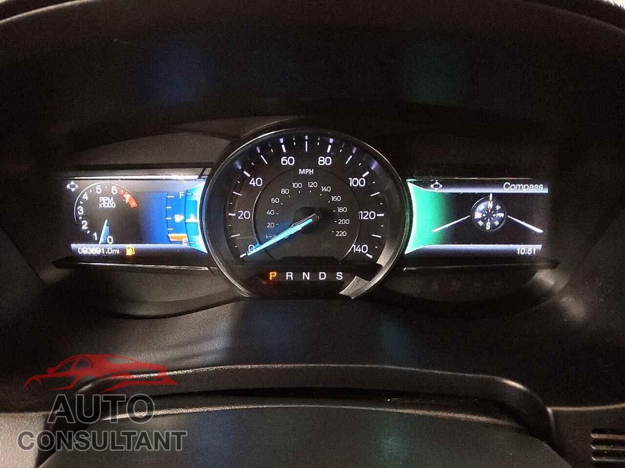 FORD EXPLORER 2018 - 1FM5K8D81JGB30999