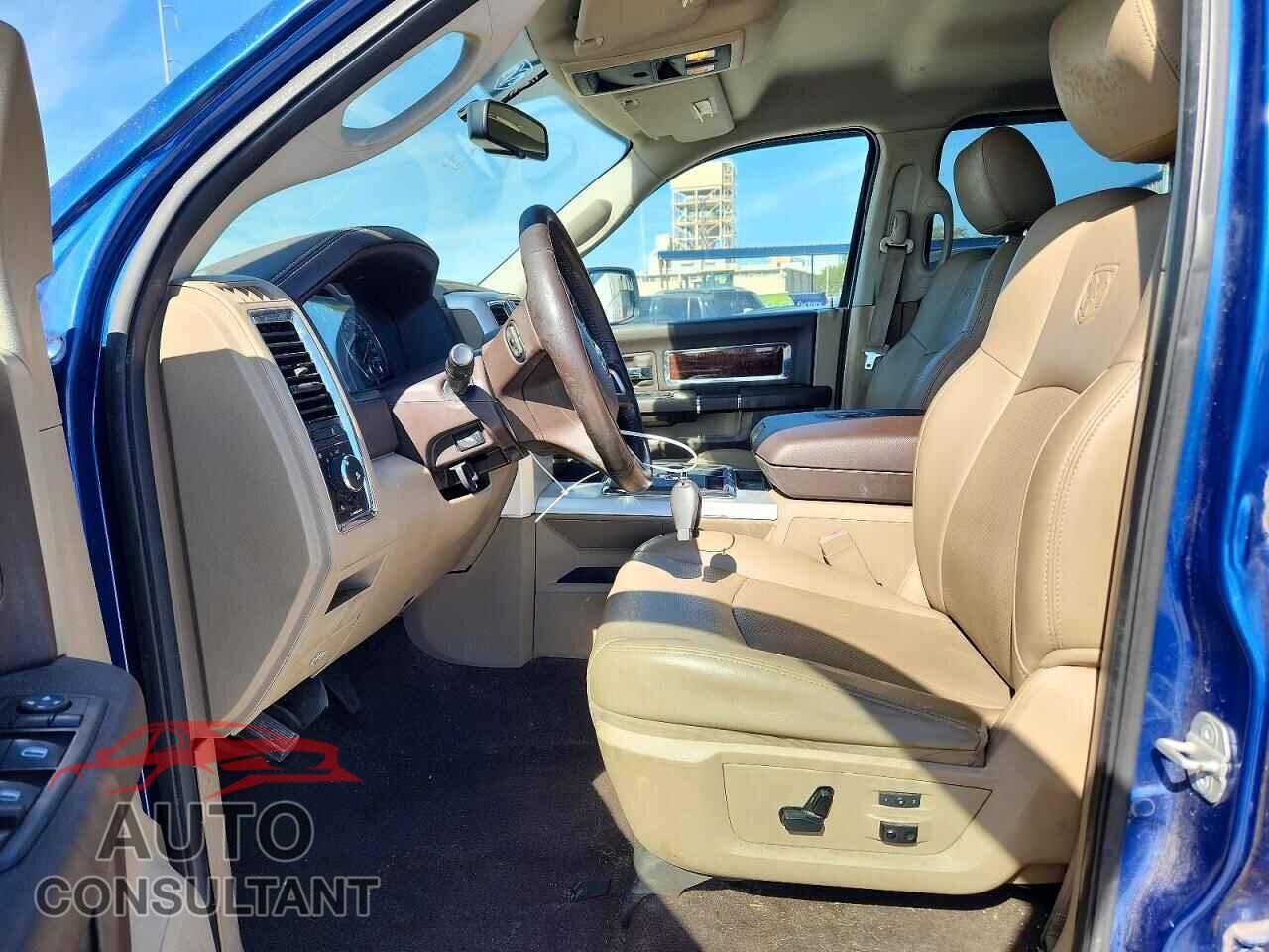 DODGE RAM 1500 2010 - 1D7RB1CT7AS111895