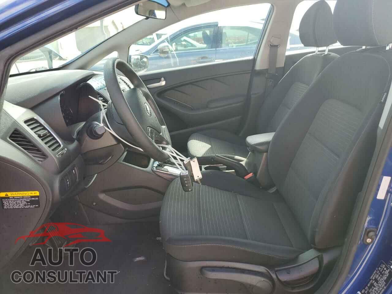 KIA FORTE 2017 - 3KPFL4A73HE149378