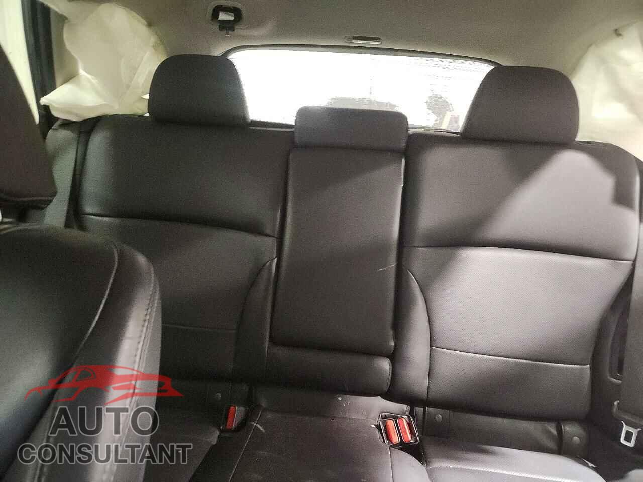 SUBARU OUTBACK 2017 - 4S4BSAKC1H3378219