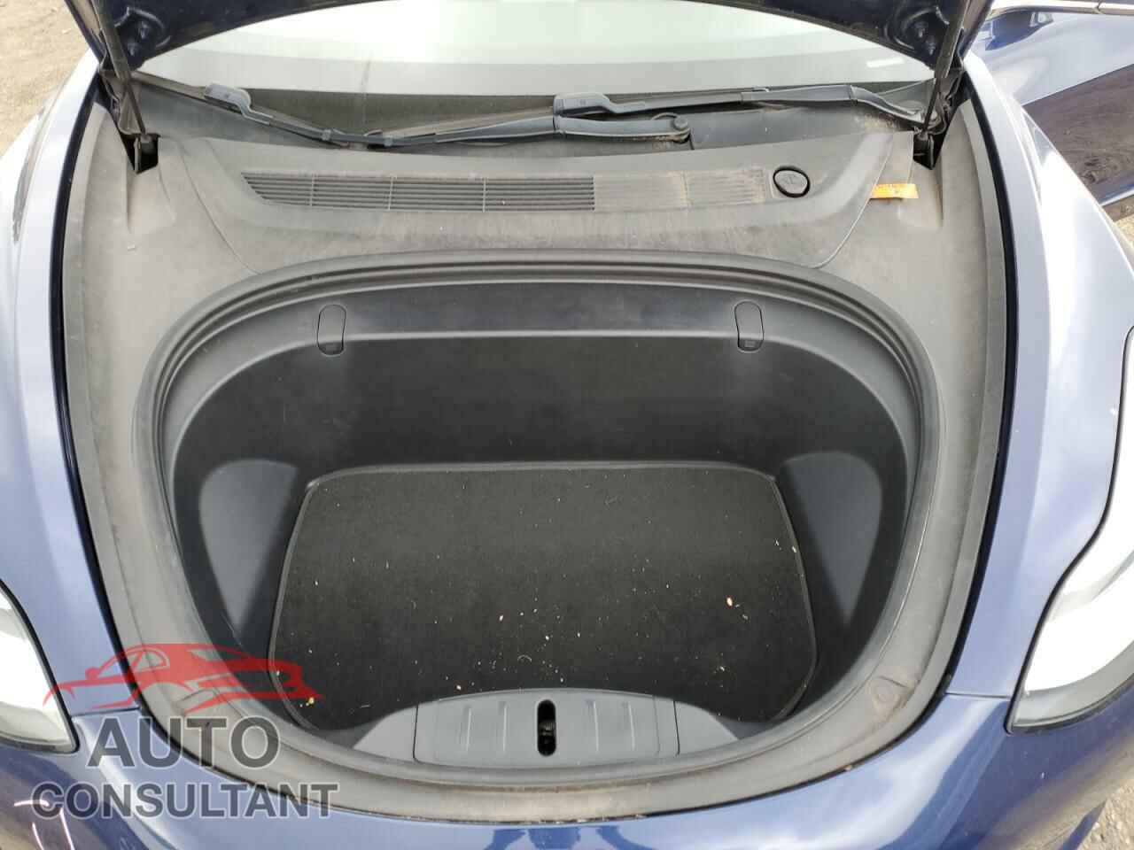 TESLA MODEL 3 2018 - 5YJ3E1EB7JF105362
