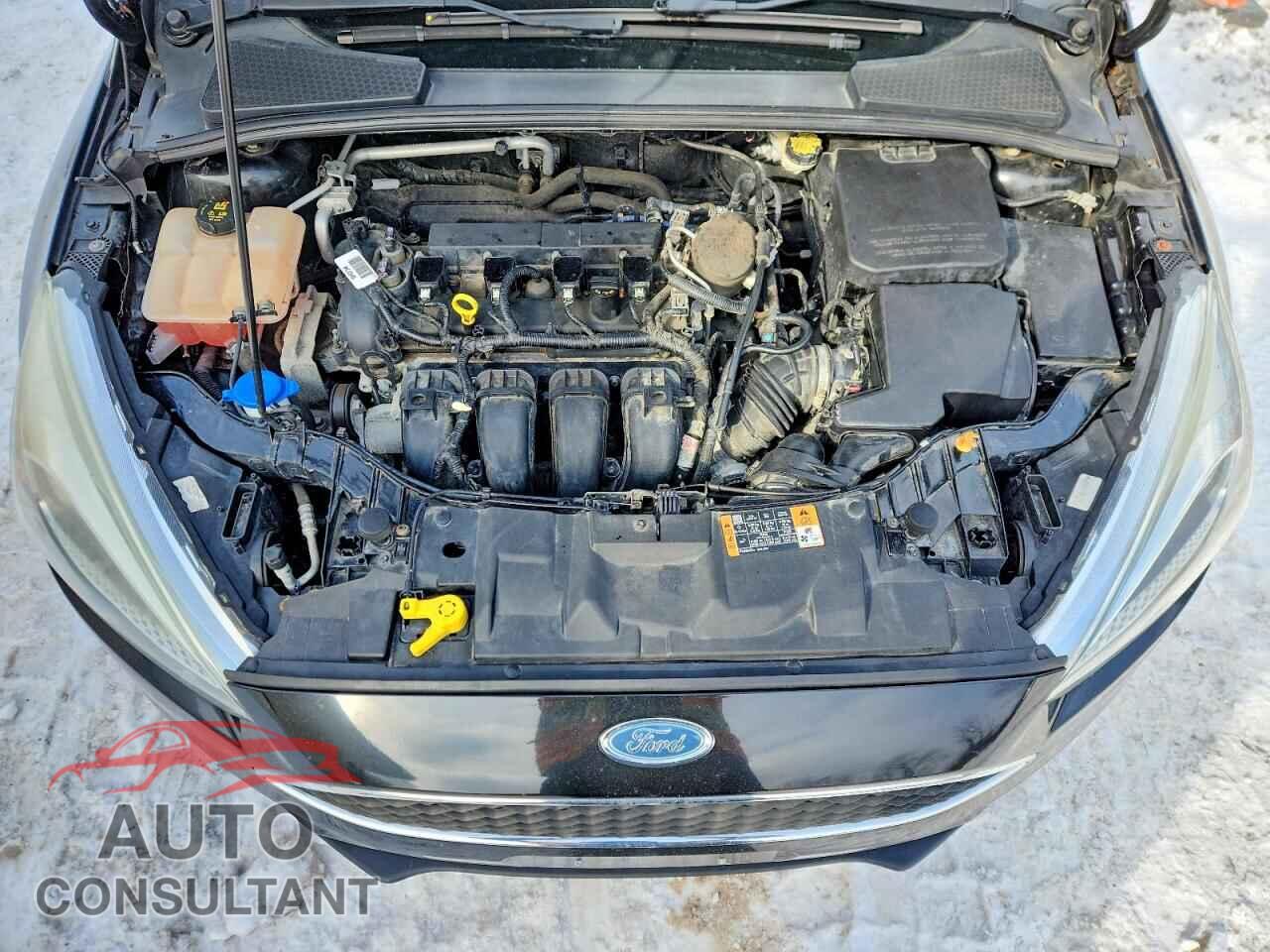 FORD FOCUS 2015 - 1FADP3E2XFL328158