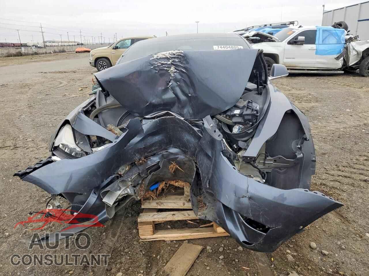 TESLA MODEL 3 2019 - 5YJ3E1EB7KF419837