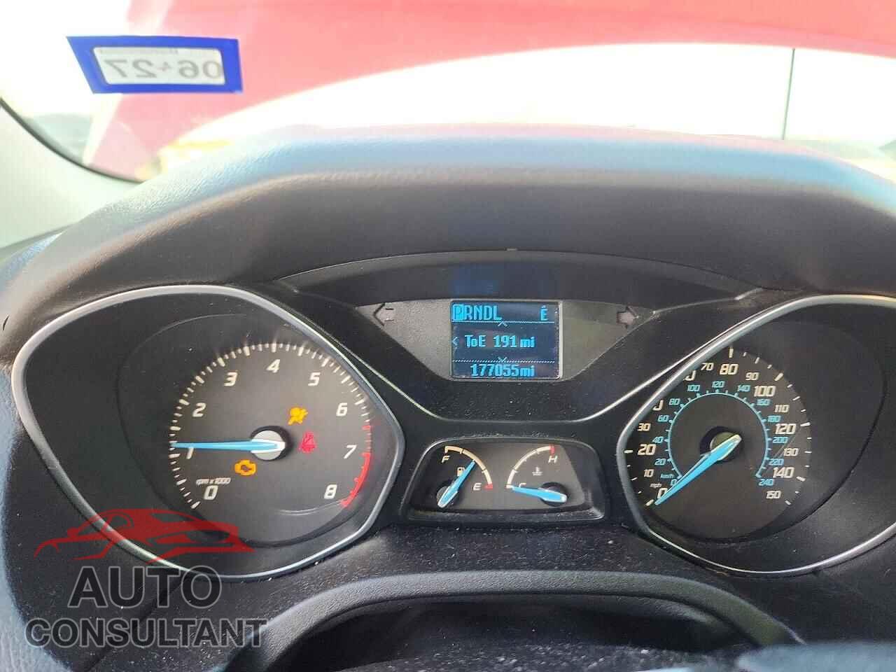FORD FOCUS 2012 - 1FAHP3K27CL284587