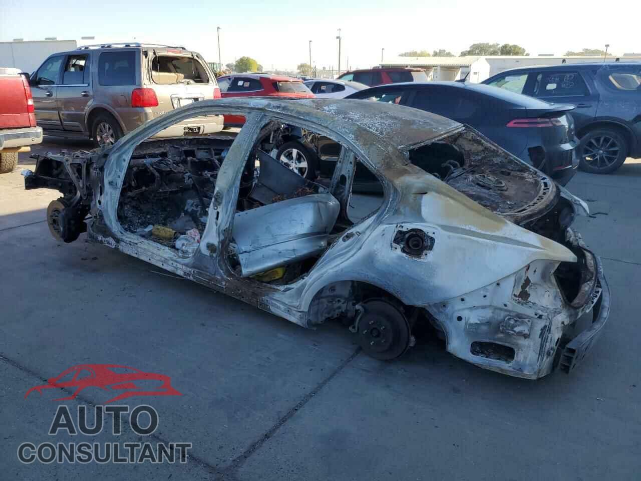 LEXUS IS 2017 - JTHBA1D23H5058012