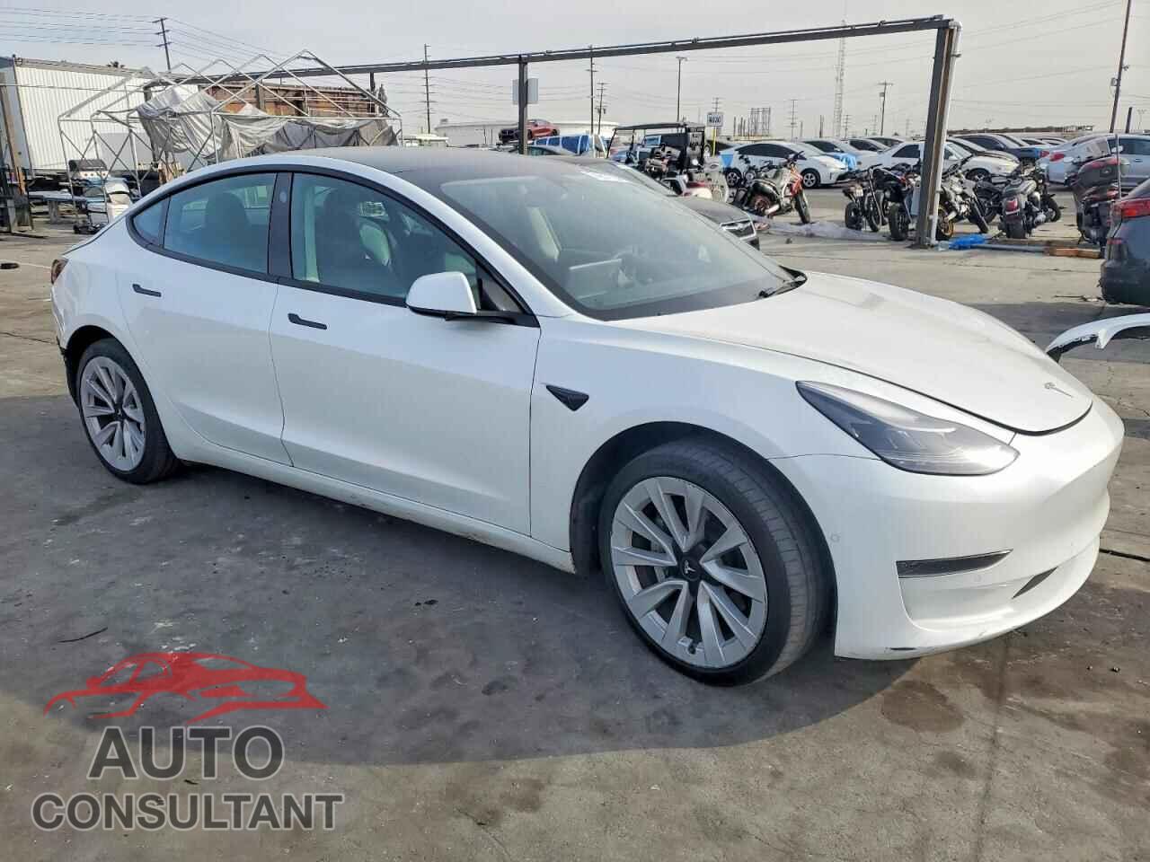 TESLA MODEL 3 2022 - 5YJ3E1EA8NF362429