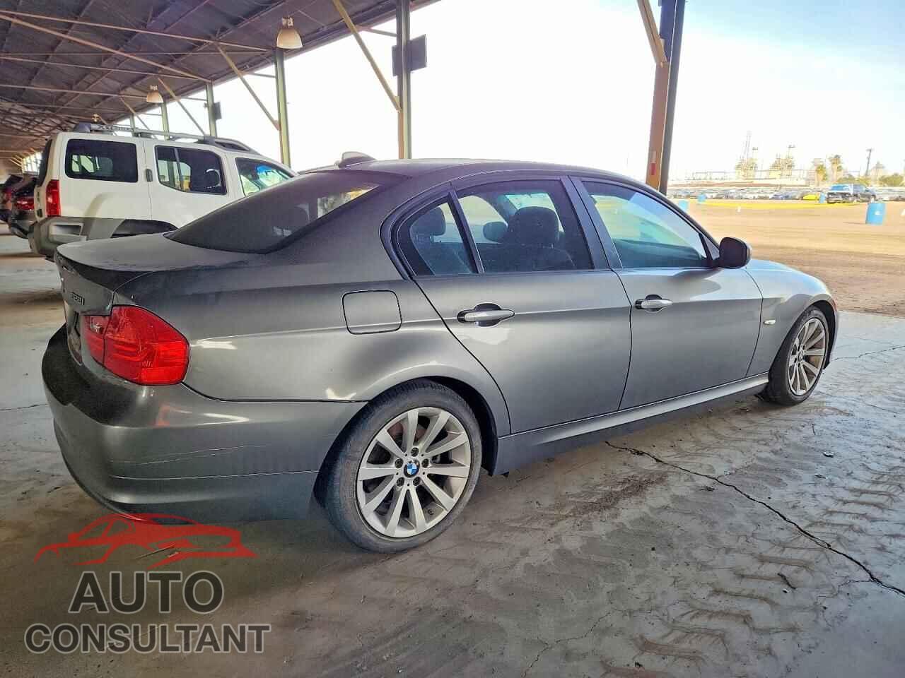 BMW 3 SERIES 2011 - WBAPH5G54BNM84506