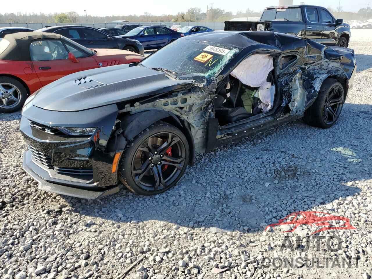 CHEVROLET CAMARO 2019 - 1G1FE1R72K0143786