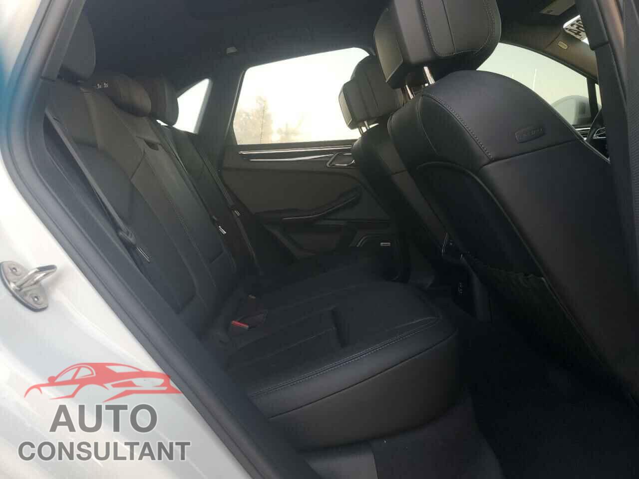 PORSCHE MACAN 2021 - WP1AB2A59MLB36893