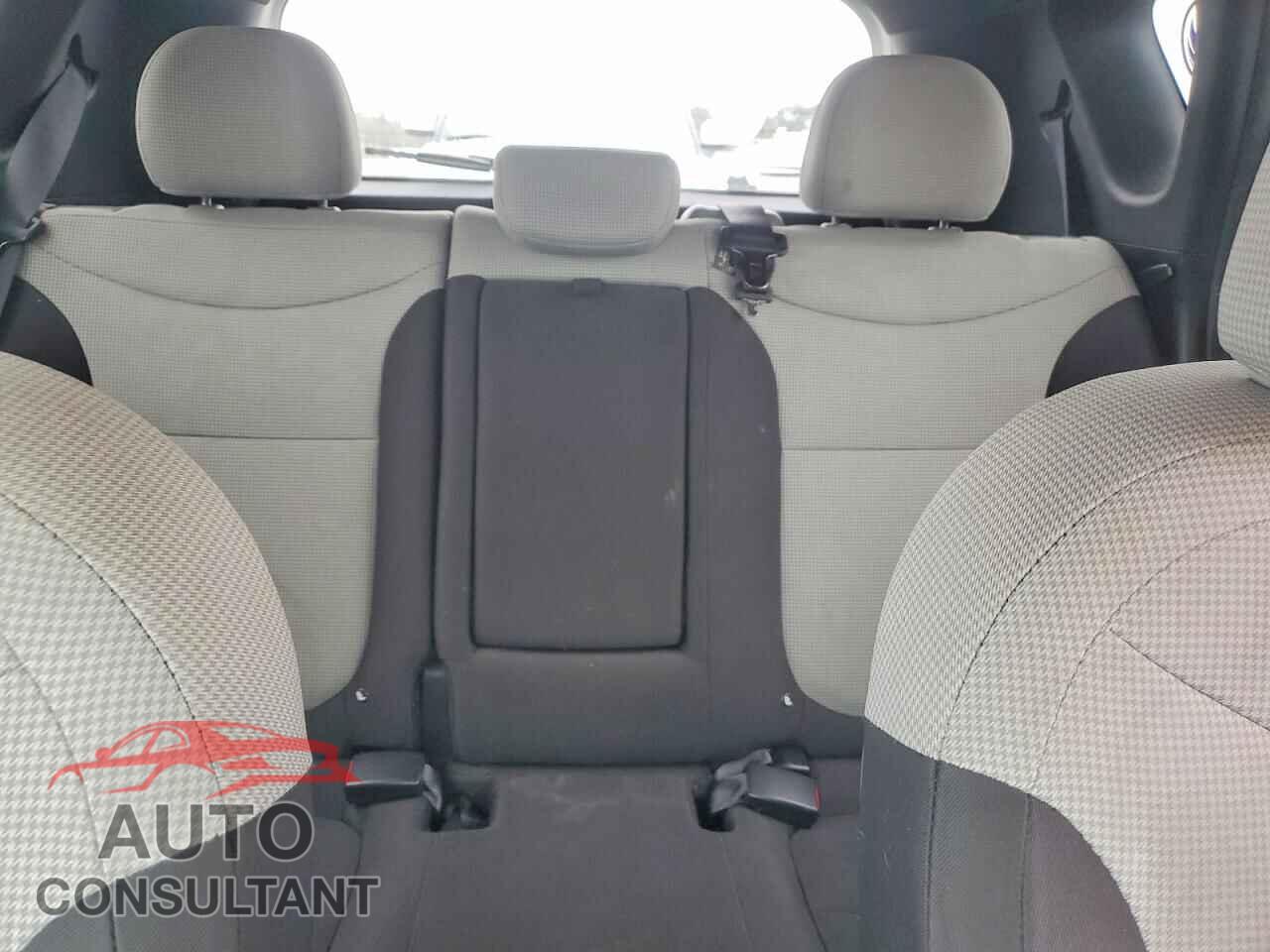 KIA SOUL 2014 - KNDJN2A23E7741341