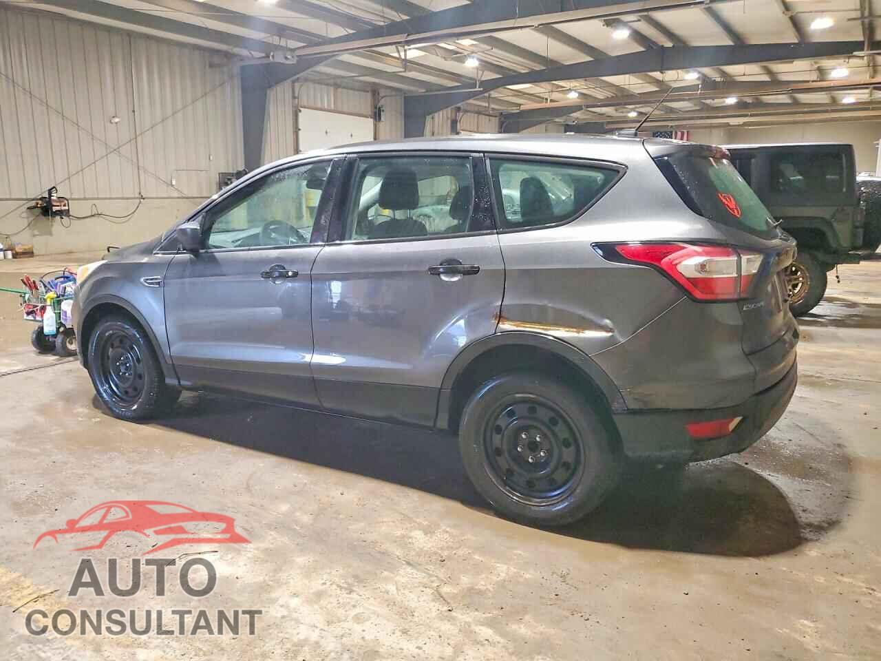 FORD ESCAPE 2017 - 1FMCU0F7XHUB98009
