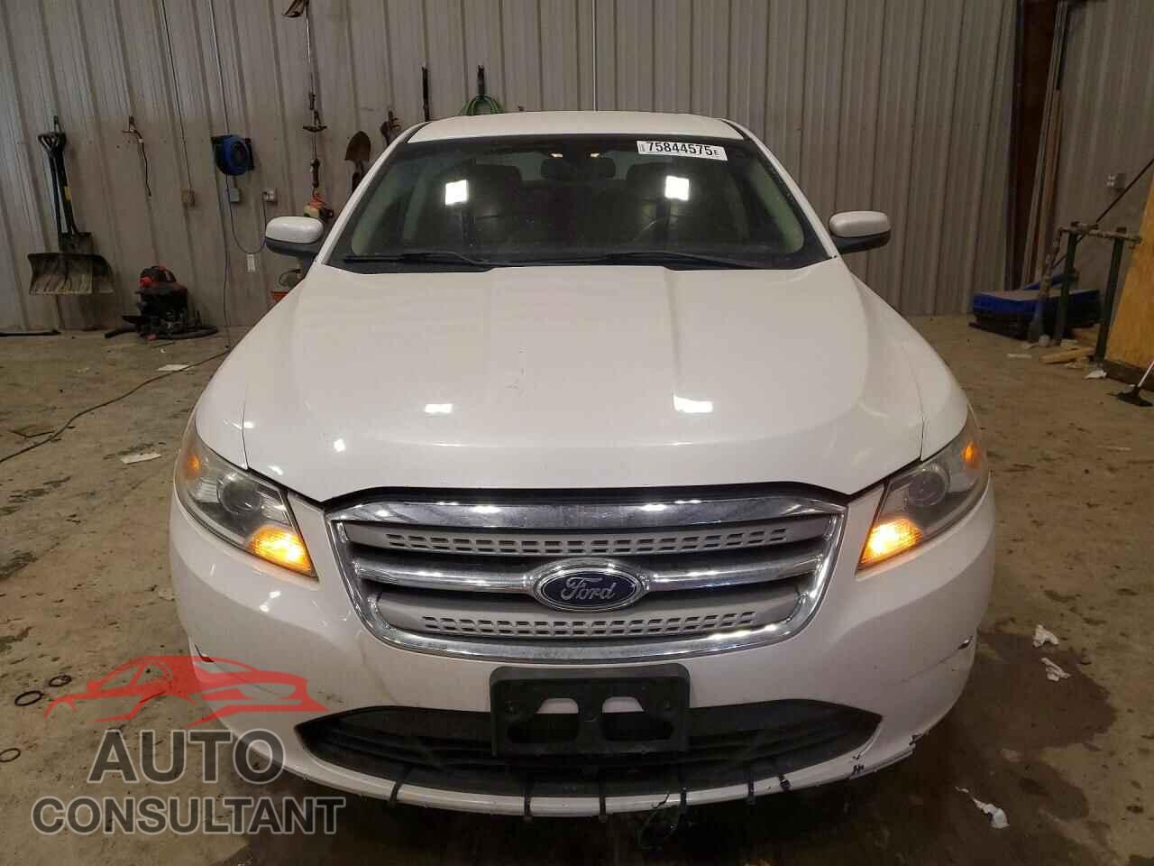 FORD TAURUS 2011 - 1FAHP2EW9BG189058