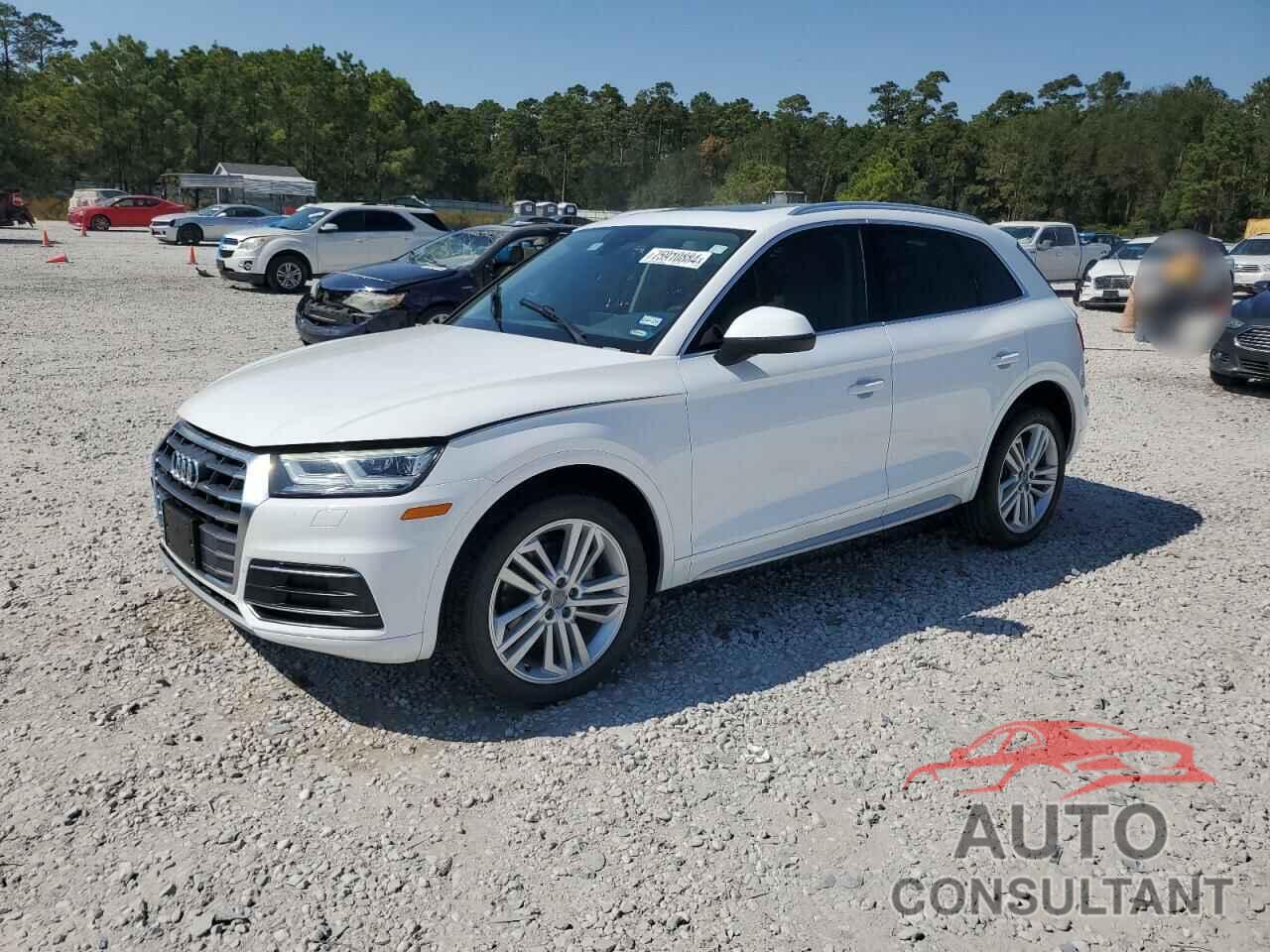 AUDI Q5 2018 - WA1BNAFY0J2223636