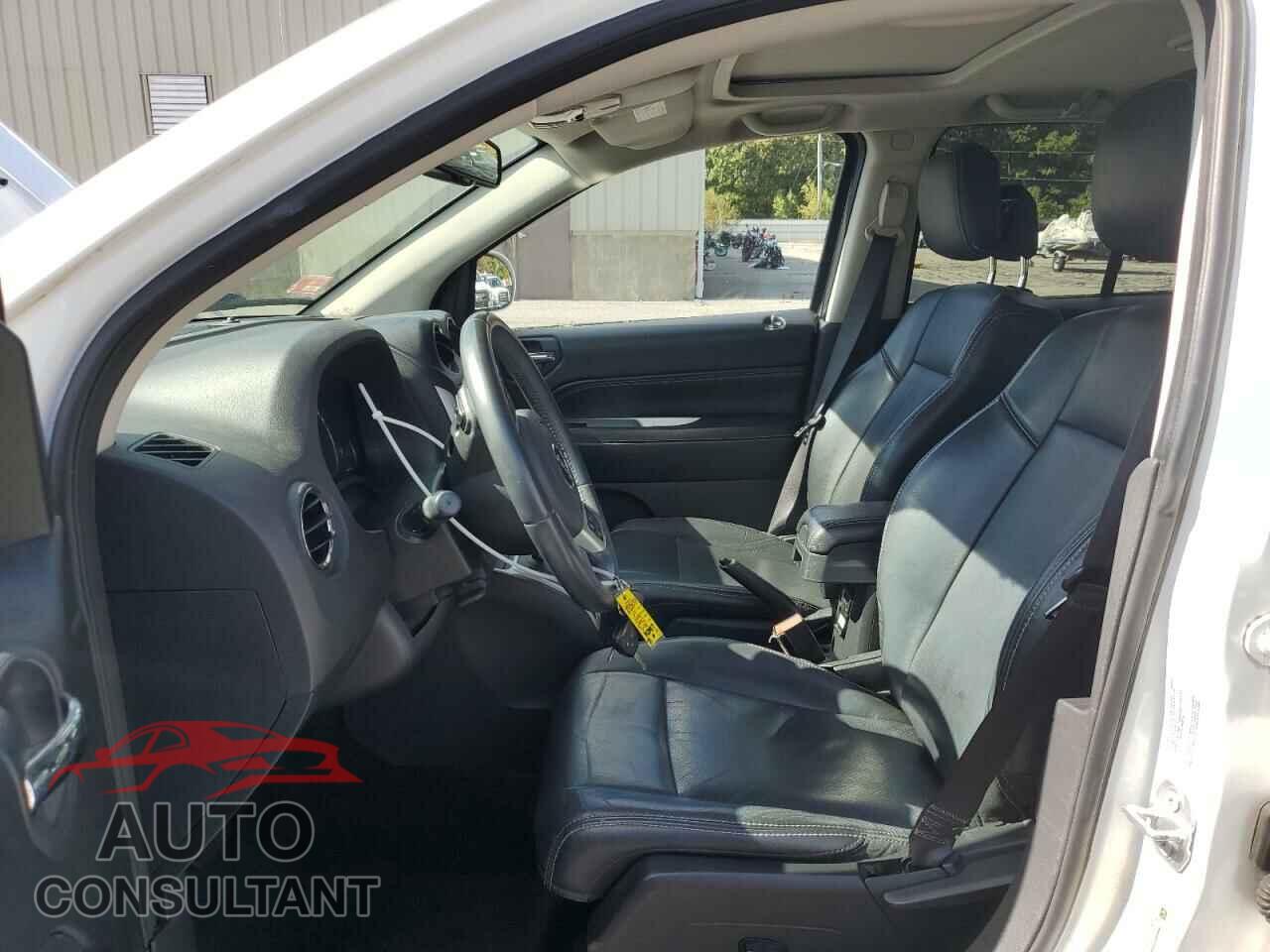 JEEP COMPASS 2016 - 1C4NJDEB3GD730332