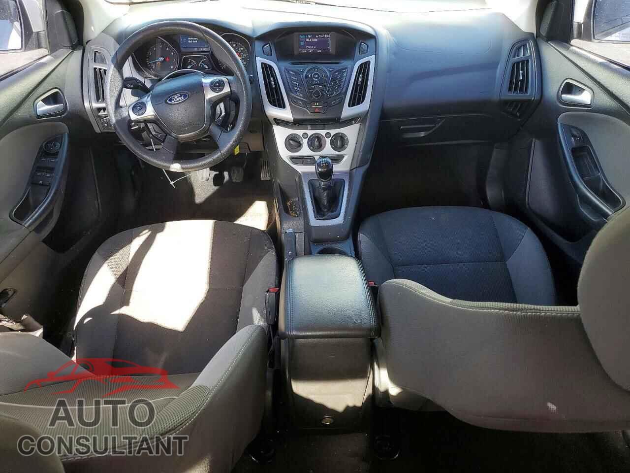 FORD FOCUS 2013 - 1FADP3F21DL373386