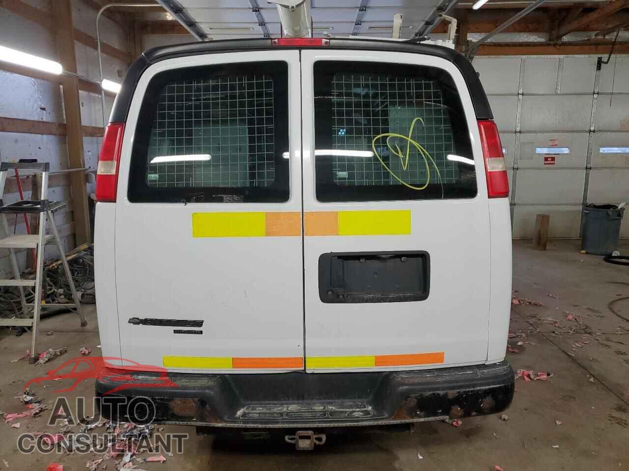 CHEVROLET EXPRESS 2013 - 1GCWGFCA9D1192189