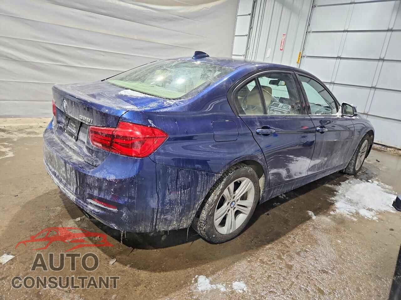 BMW 3 SERIES 2016 - WBA8E3G5XGNU05462