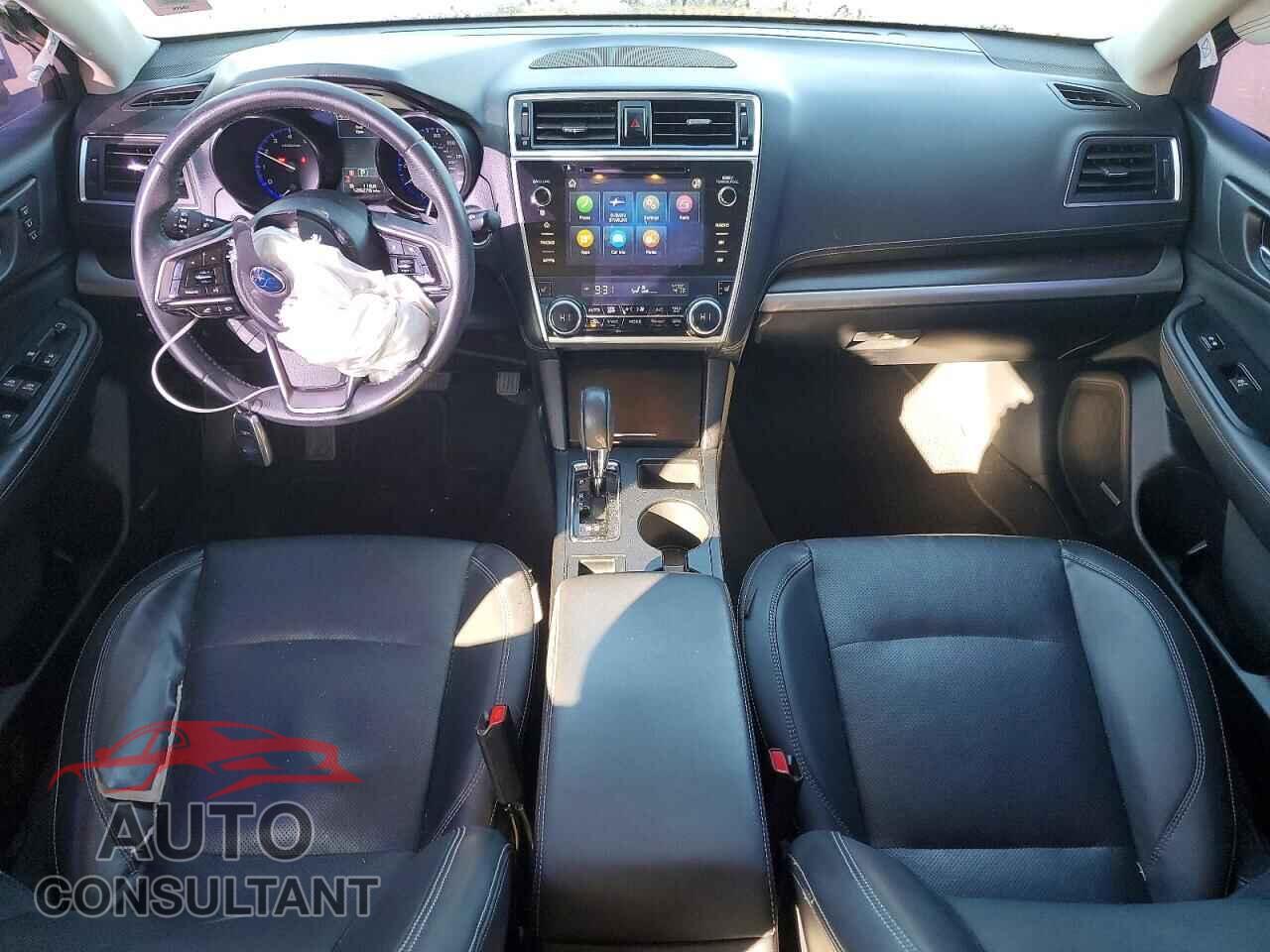 SUBARU LEGACY 2019 - 4S3BNAJ69K3028304