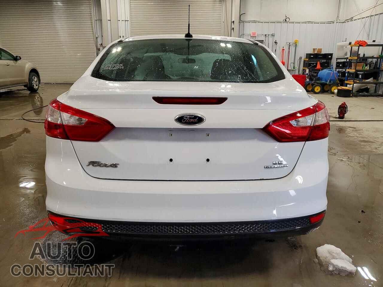 FORD FOCUS 2014 - 1FADP3F21EL168006