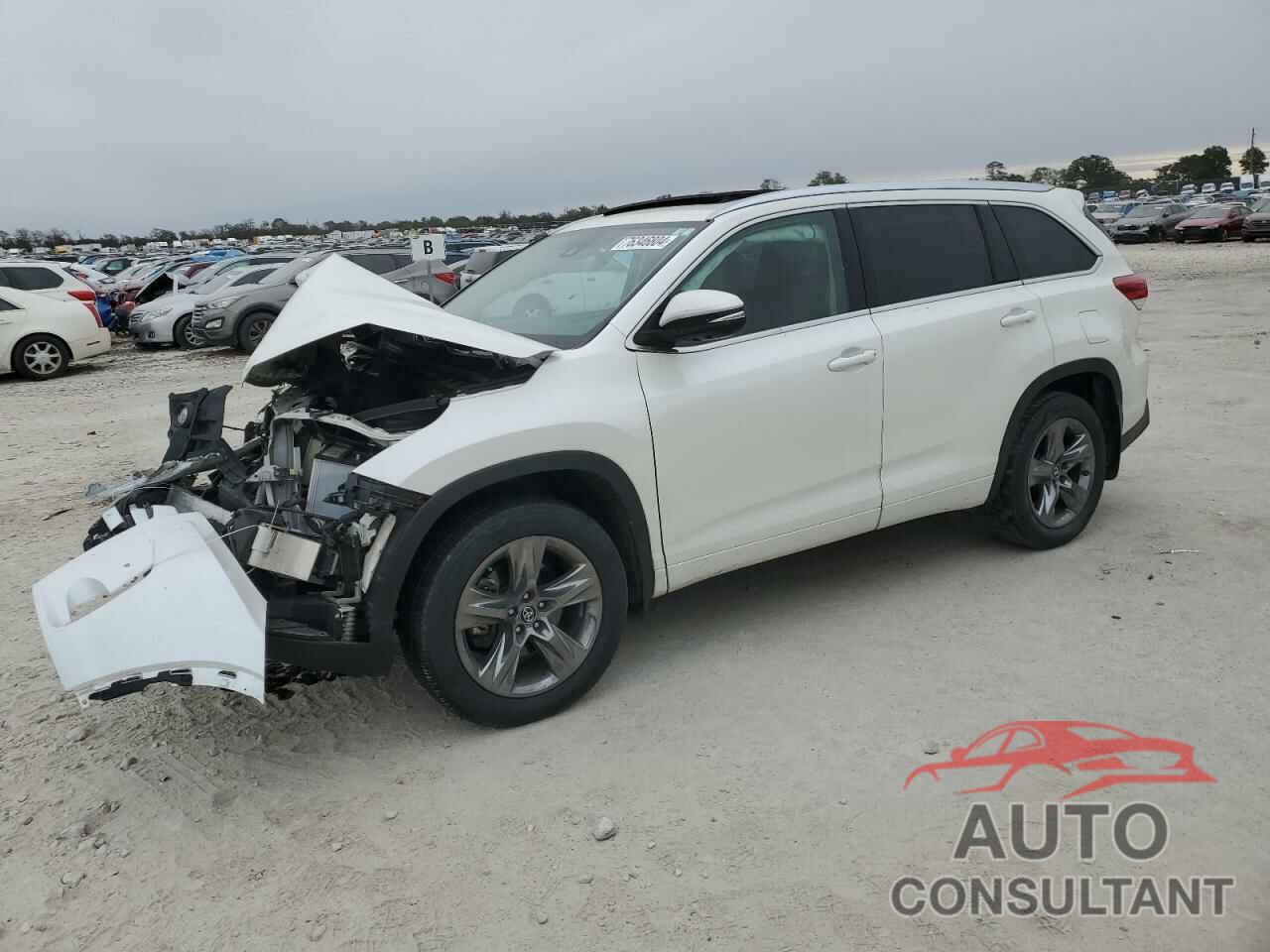 TOYOTA HIGHLANDER 2019 - 5TDDZRFH7KS996163