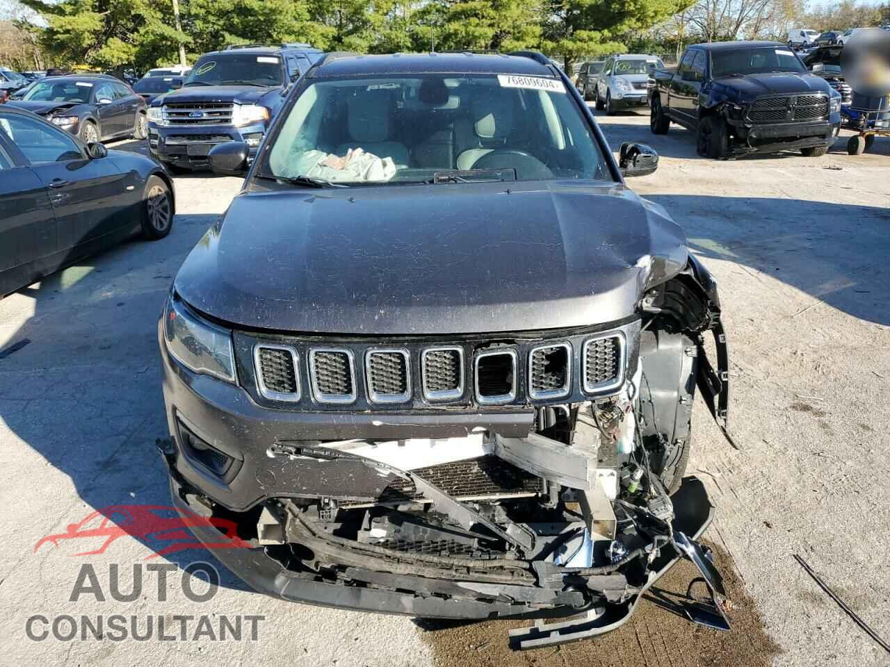 JEEP COMPASS 2019 - 3C4NJDBB5KT601287