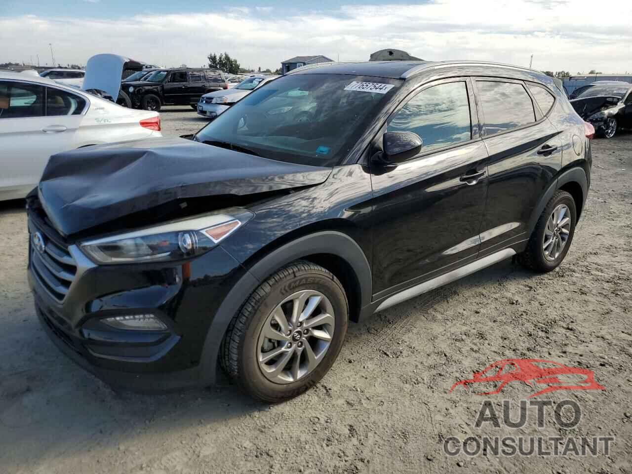 HYUNDAI TUCSON 2018 - KM8J33A42JU670704