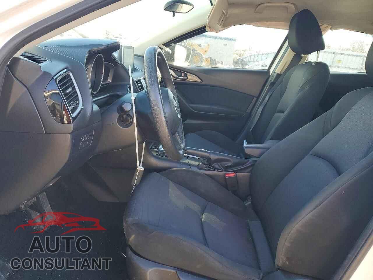 MAZDA 3 2016 - 3MZBM1J73GM261027