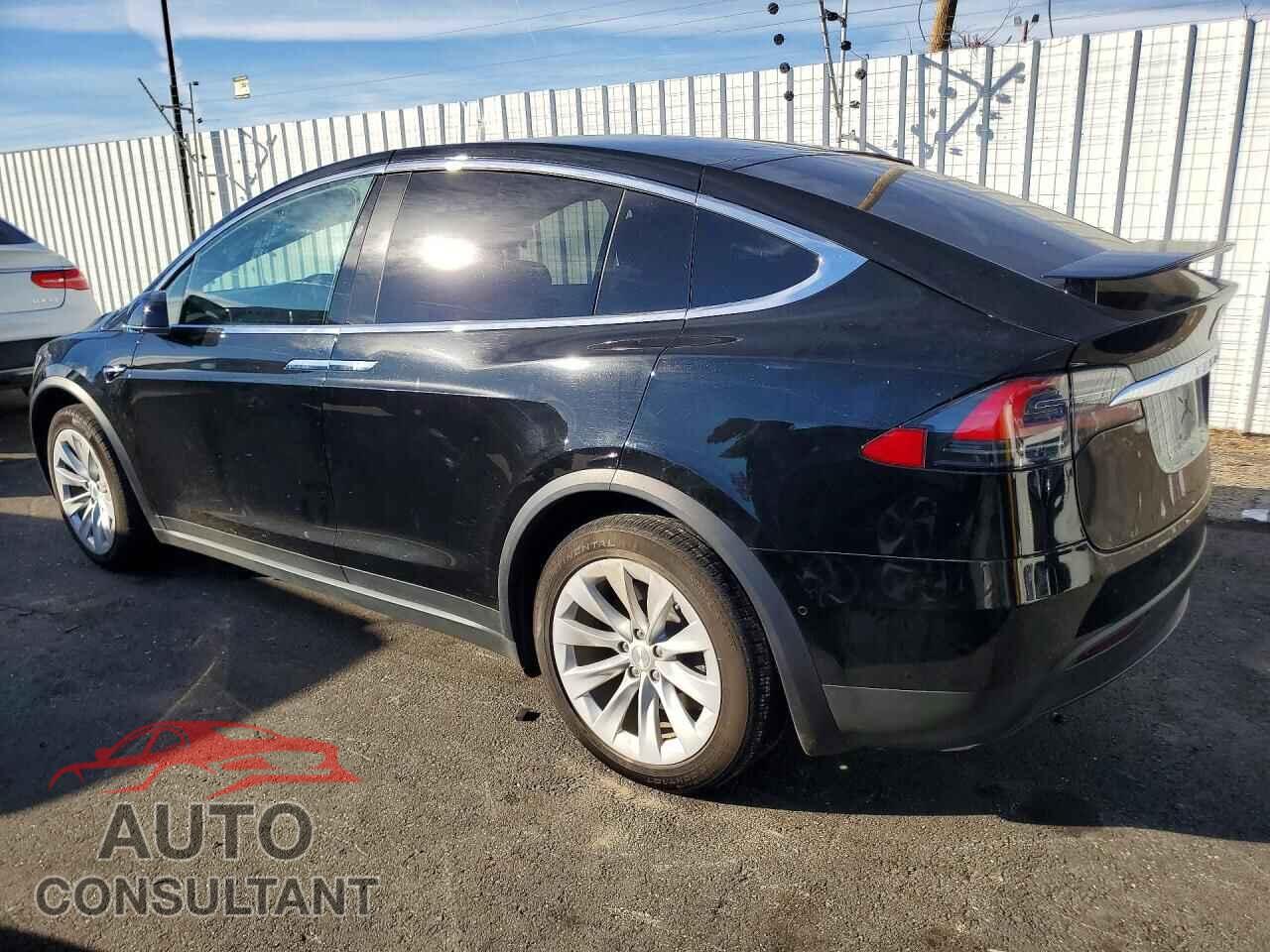 TESLA MODEL X 2020 - 5YJXCDE26LF263834