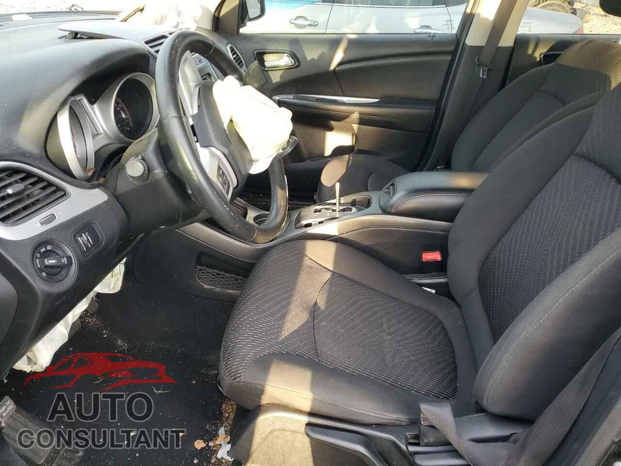 DODGE JOURNEY 2017 - 3C4PDCGB0HT614590