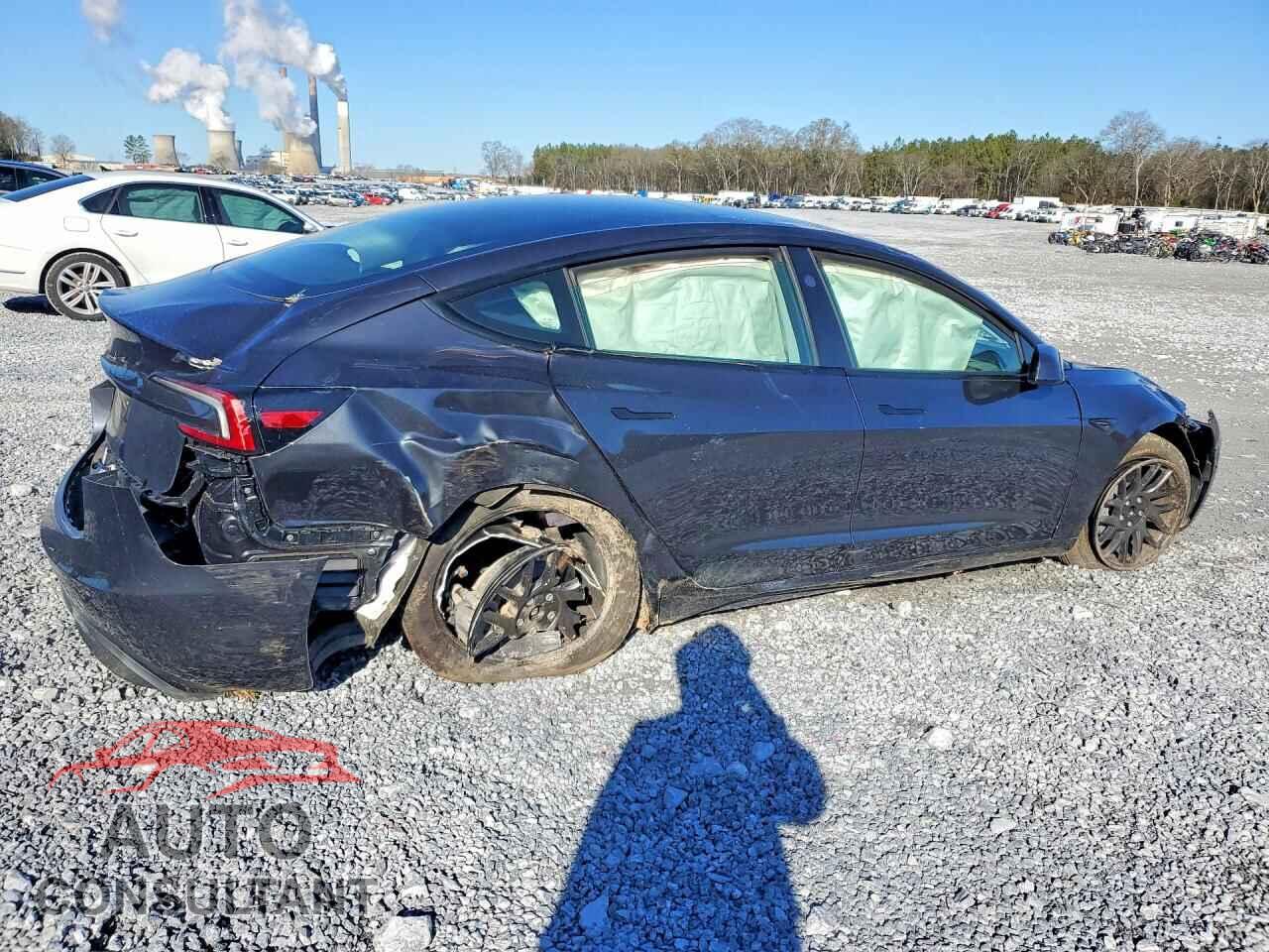 TESLA MODEL 3 2025 - 5YJ3E1EA2SF916236