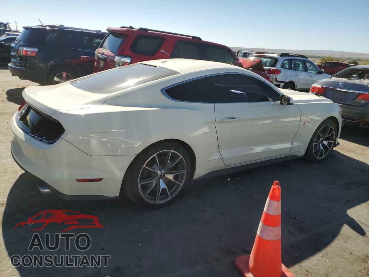 FORD MUSTANG 2015 - 1FA6P8RF9F5501207