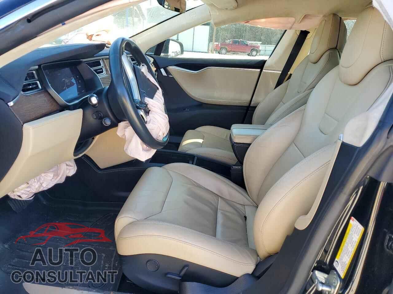 TESLA MODEL S 2017 - 5YJSA1E23HF202575