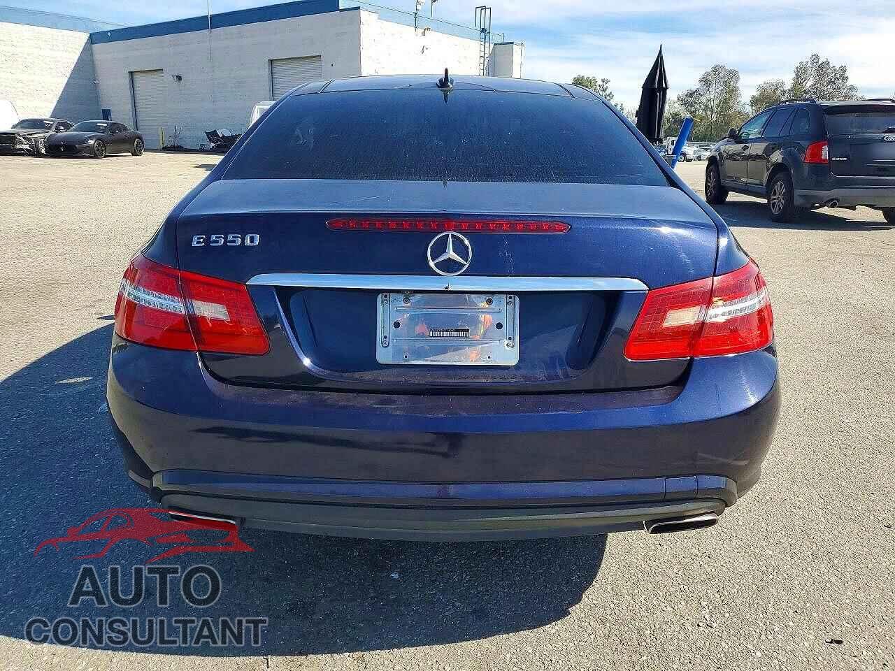 MERCEDES-BENZ E-CLASS 2012 - WDDKJ7DB8CF149001