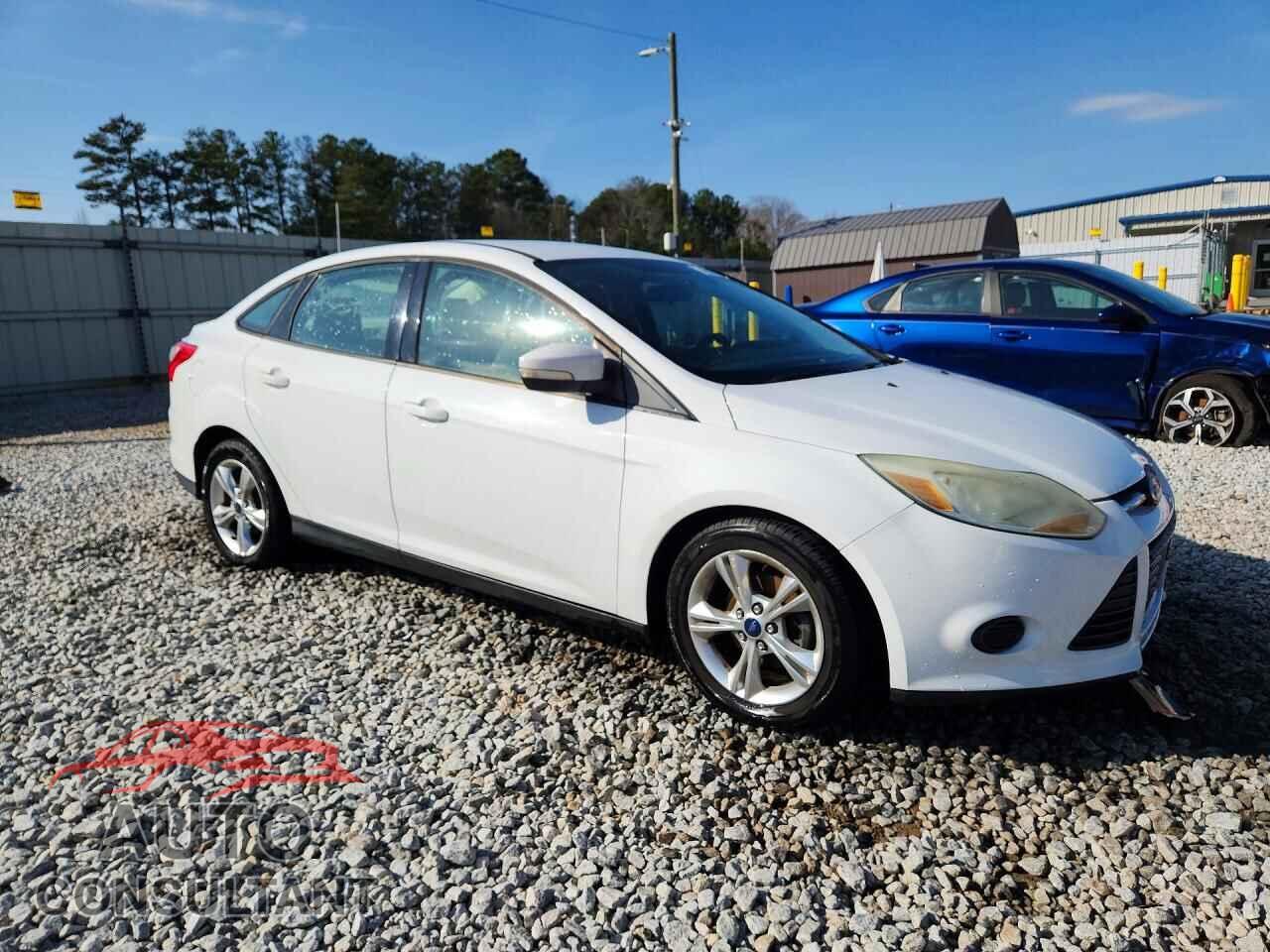 FORD FOCUS 2014 - 1FADP3F22EL368733