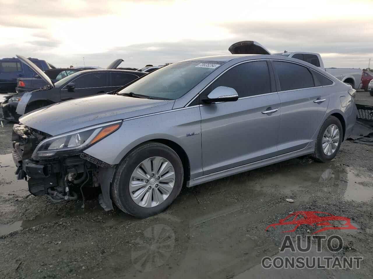 HYUNDAI SONATA 2016 - KMHE24L14GA040335