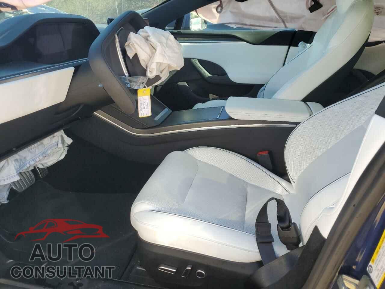 TESLA MODEL S 2022 - 5YJSA1E63NF472341