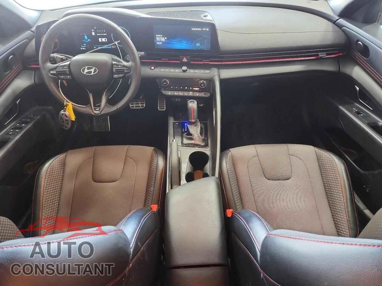 HYUNDAI ELANTRA 2024 - KMHLR4DF9RU815470