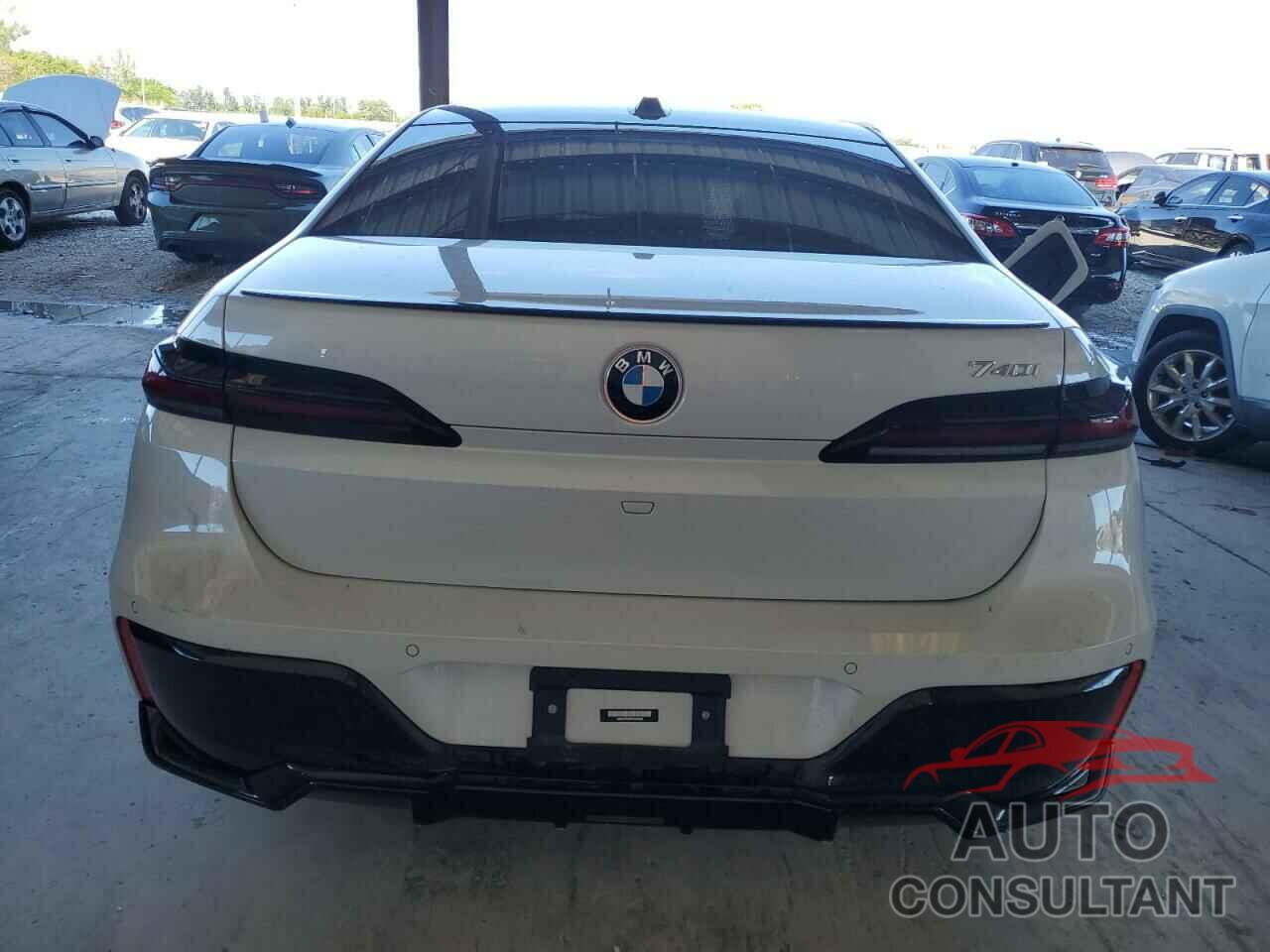 BMW 7 SERIES 2023 - WBA23EH06PCM06386