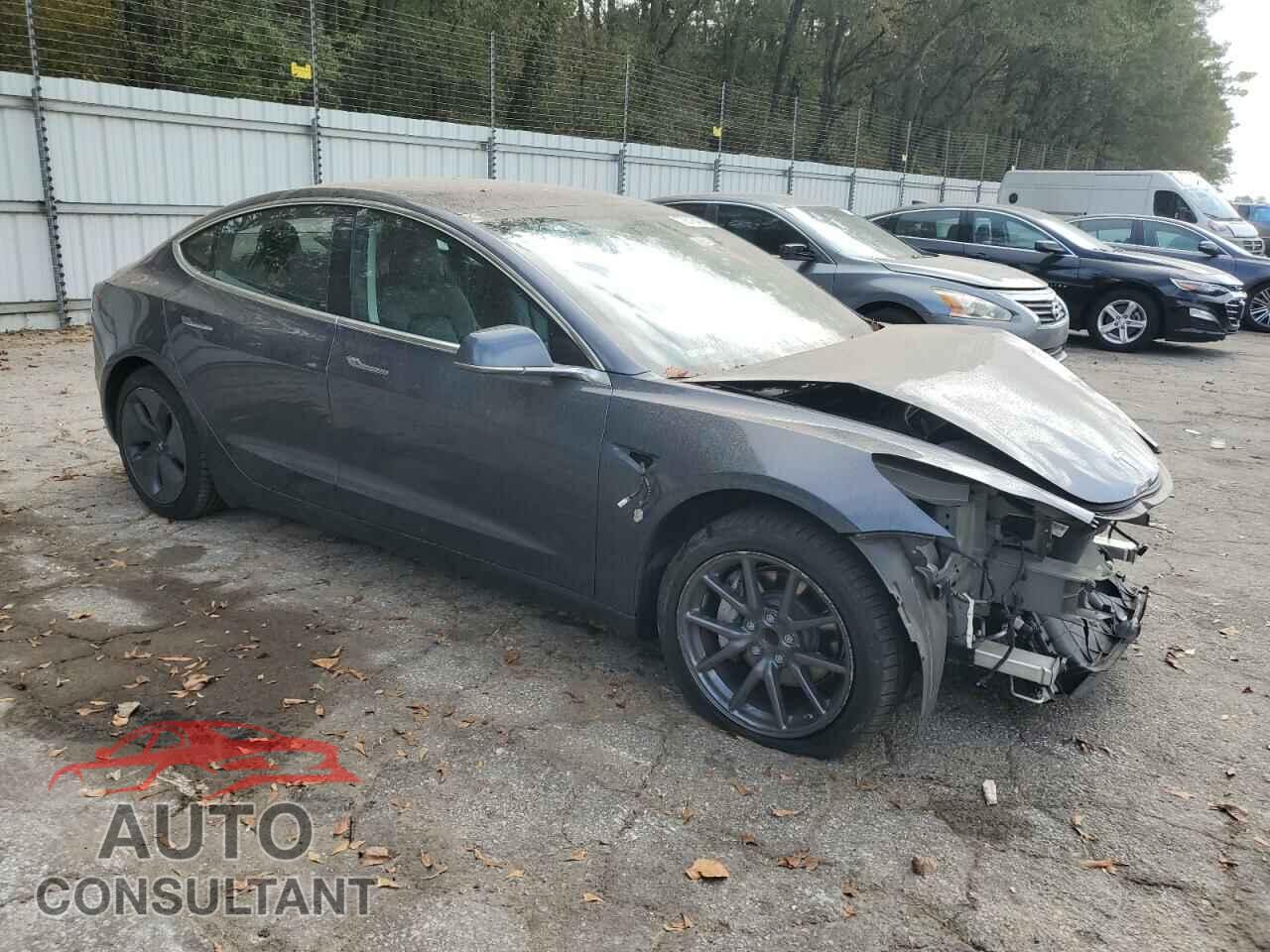TESLA MODEL 3 2018 - 5YJ3E1EA4JF018901
