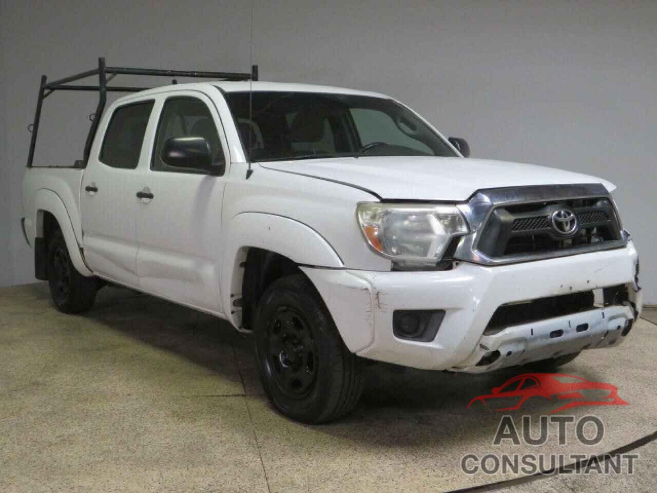 TOYOTA TACOMA 2015 - 5TFJX4CN9FX052399