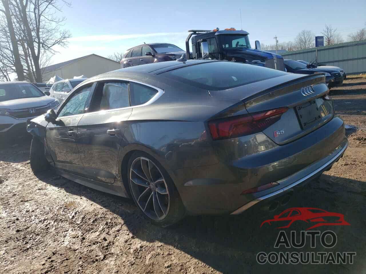 AUDI S5/RS5 2018 - WAUC4CF50JA059838